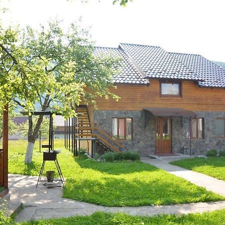 Rosinka Apartment Yaremche Exterior photo