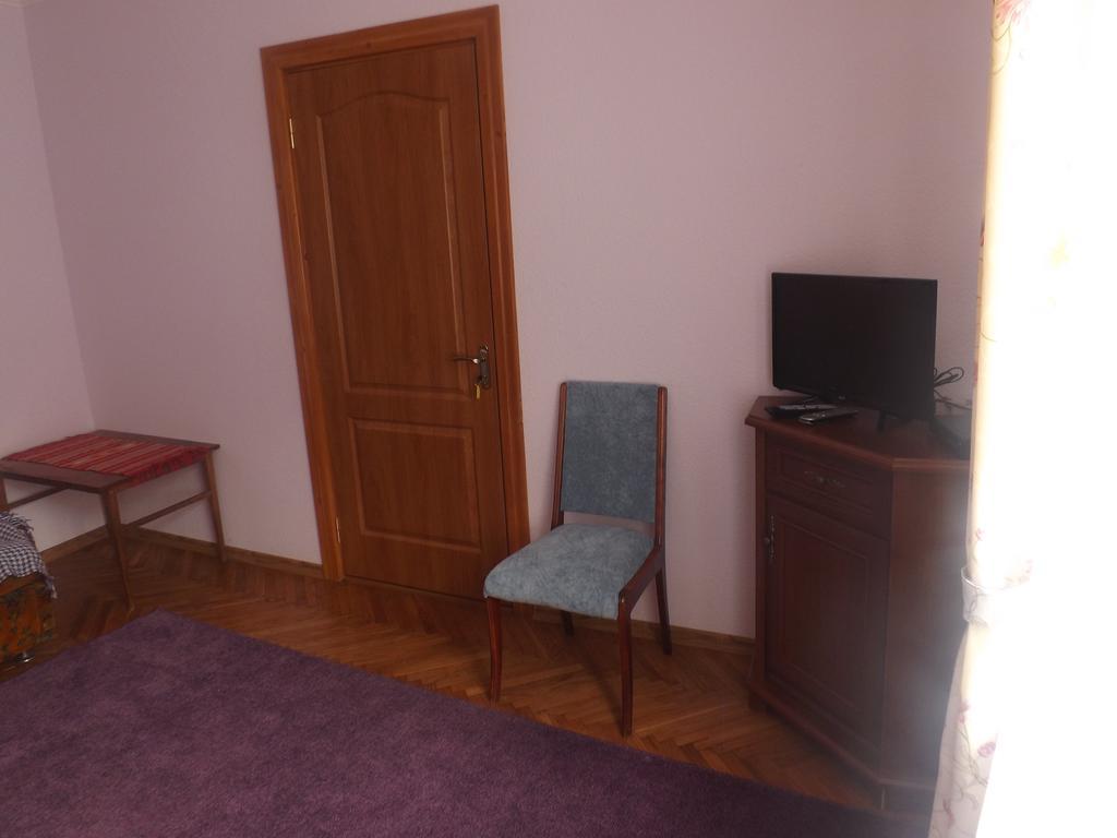 Rosinka Apartment Yaremche Exterior photo